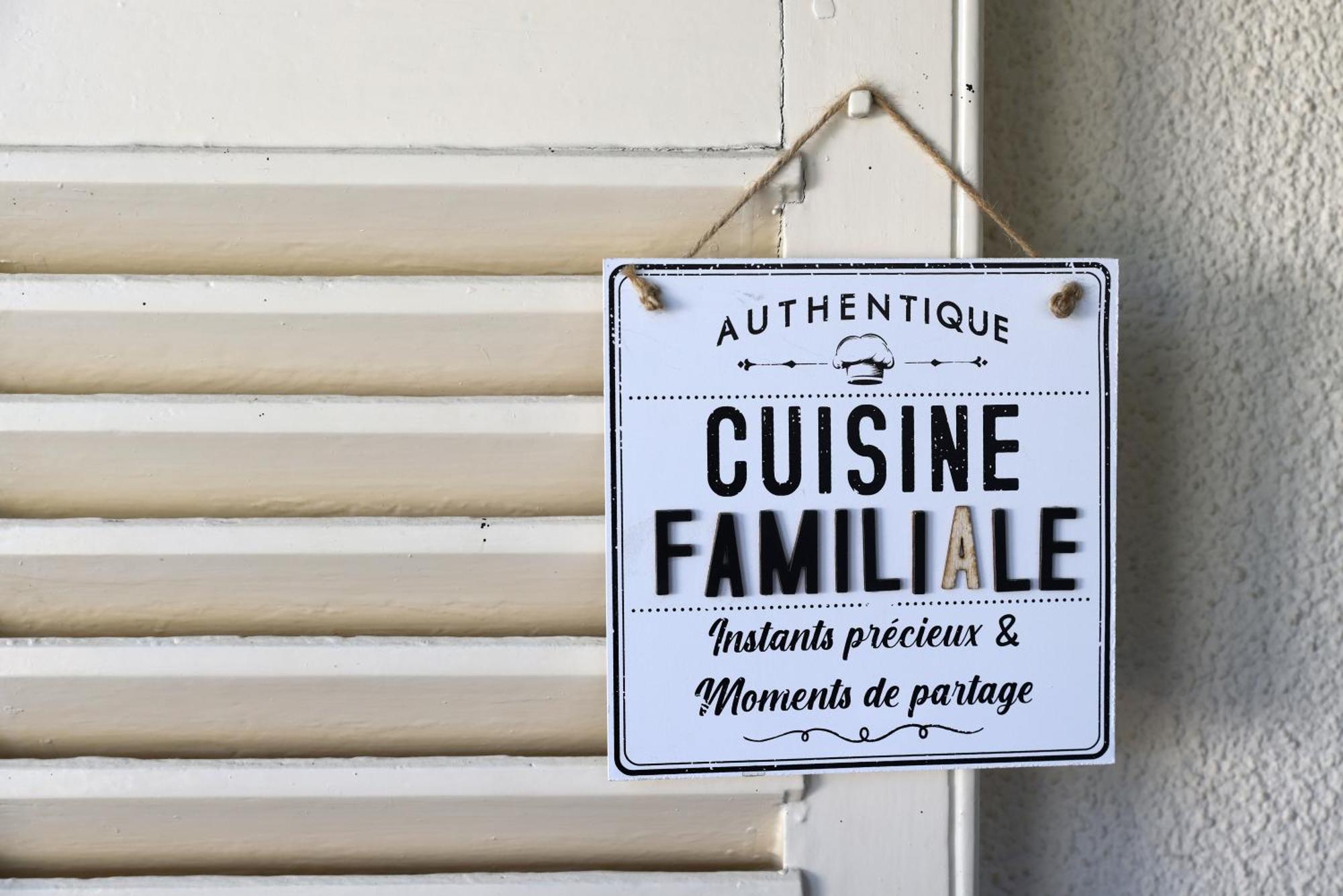 Au Bon Vivant Dampierre-sur-Salon Kültér fotó